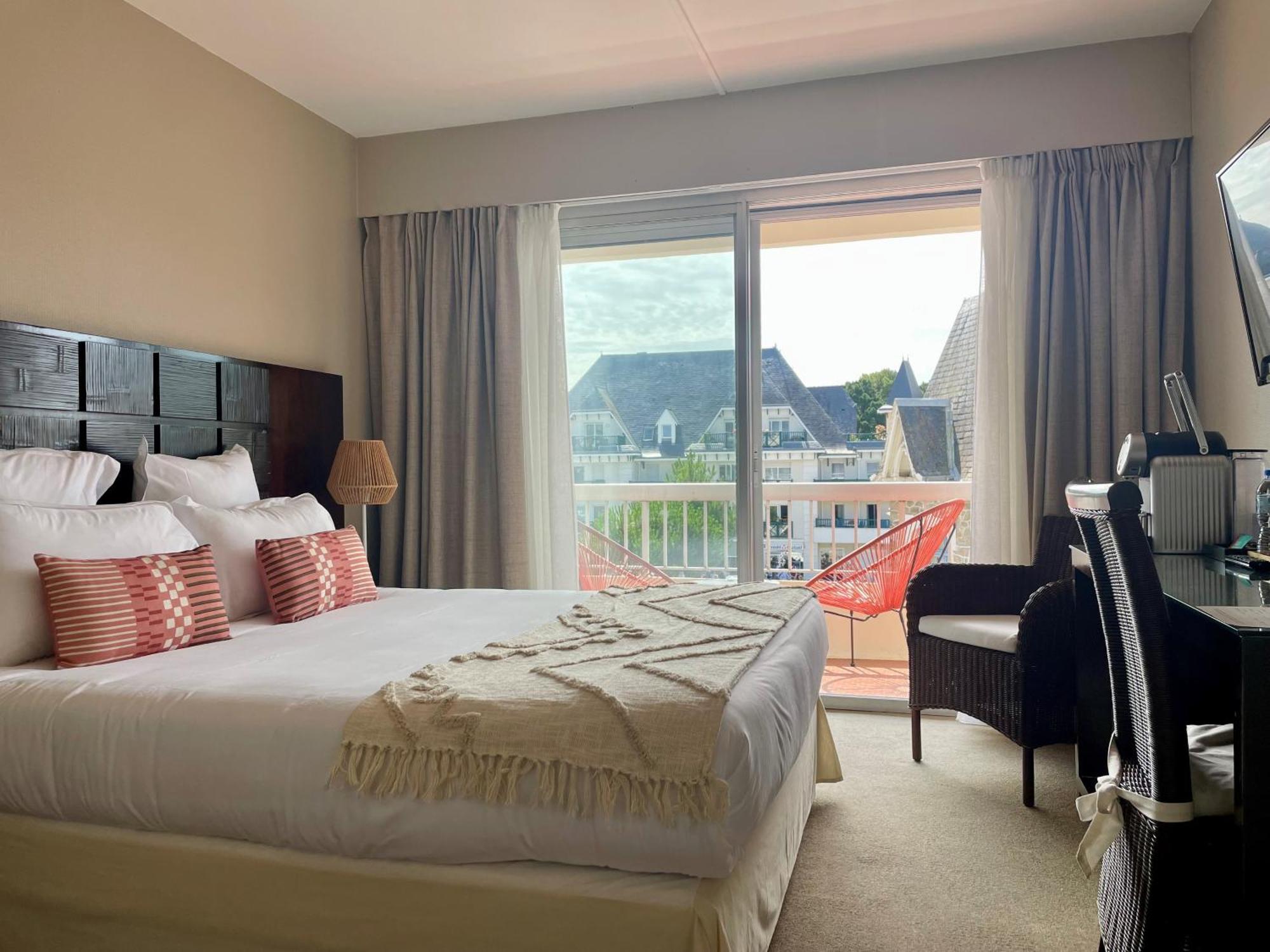 Hotel Bo & Mia La Baule-Escoublac Bagian luar foto